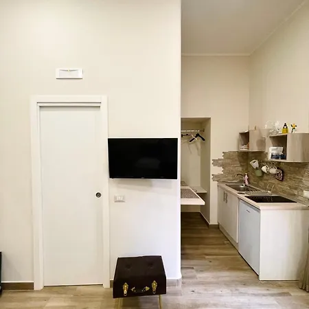 Bed & Breakfast Dimora Di San Francesco Naples